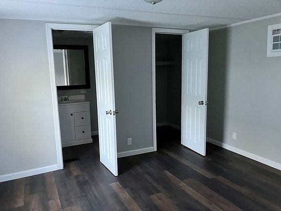 5th image of 78 Deerwood Park