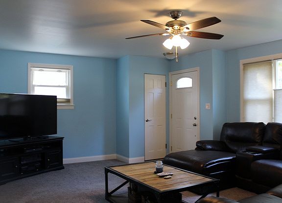 5th image of 10935 S Komensky Ave