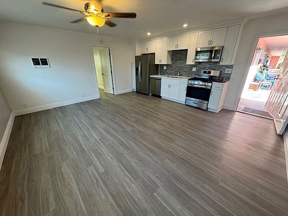 2nd image of 3526 Park Blvd APT 7A
