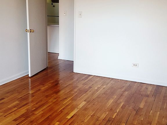 5th image of 2225 Benson Ave APT 2F
