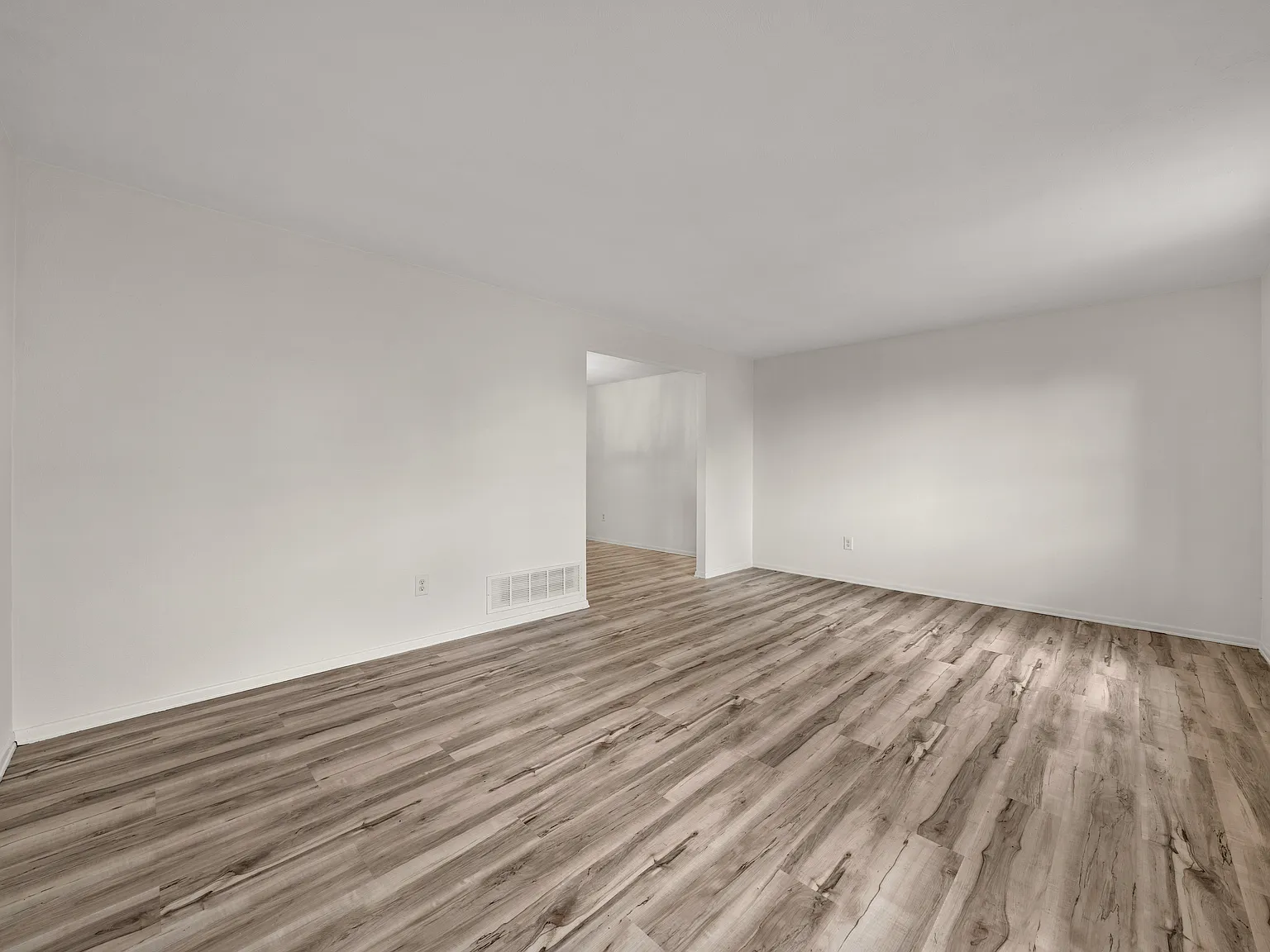 3 bed, 1750 sqft, $2,275 — Photo 4