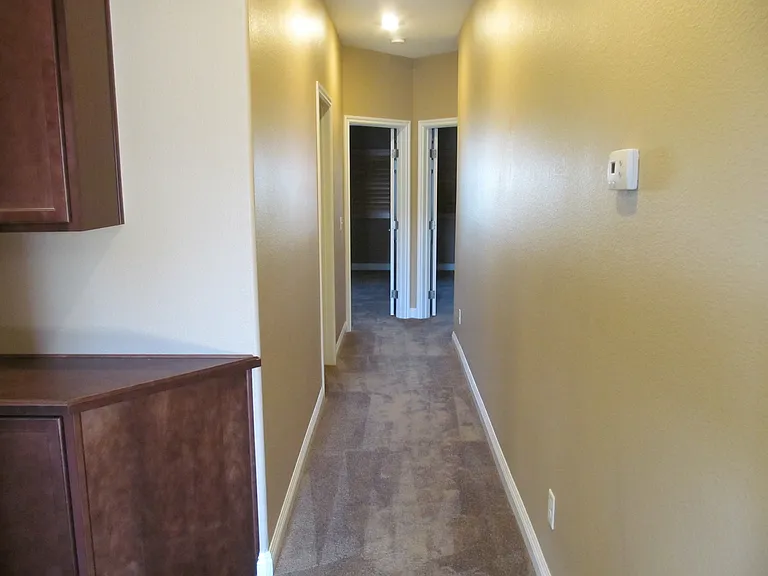7560 Nicklin St — Photo 17