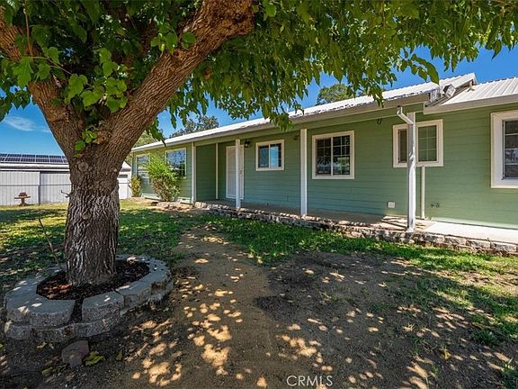 3rd image of 22132 Los Robles Way