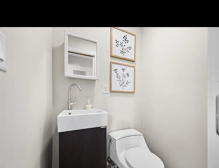 35 Van Winkle St #2 — Photo 8