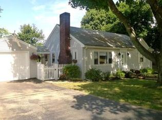 7 Dudley St, Peabody, MA 01960