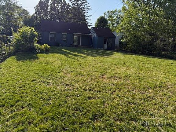 2nd image of 106 Burke St
