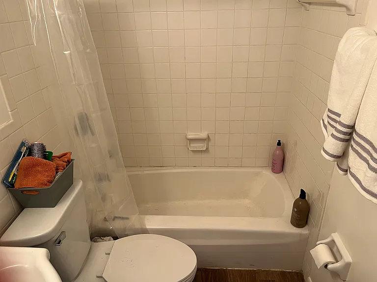 6502 Julian Ave #C2 — Photo 7