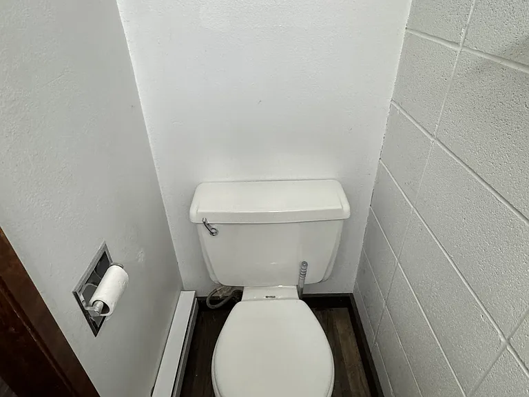1013 Goodlander Dr #1 — Photo 6