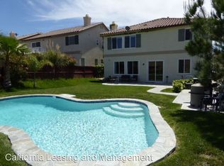17165 Crest Heights Dr, Santa Clarita, CA 91387