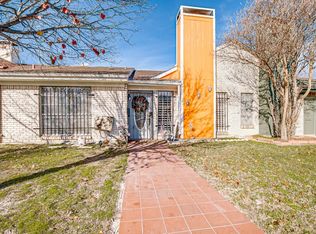 1523 Britainway Ln, Dallas, TX 75228