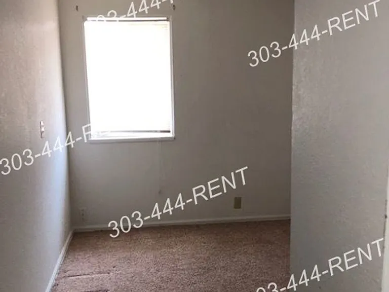 217 Spruce St — Photo 5