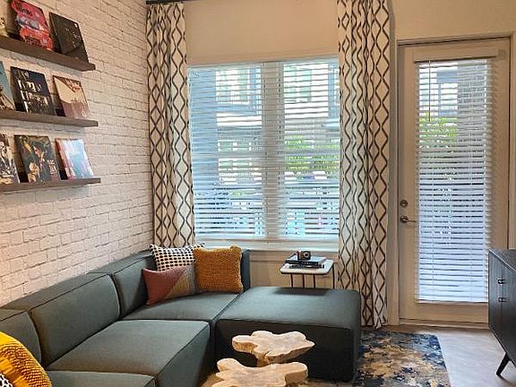 4th image of 1253 Ray Charles Blvd #2