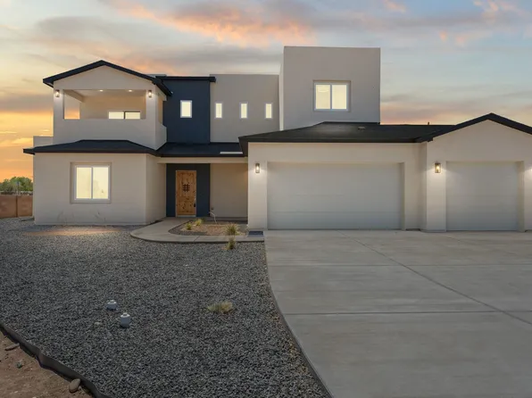 86 Rancho Pequenos Way NW, Albuquerque, NM 87107