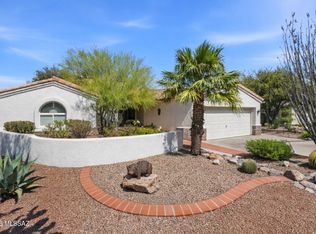 2860 S Greenside Pl, Green Valley, AZ 85614