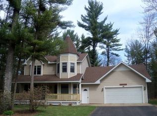 3511 Coach Lantern Dr, Wisconsin Rapids, WI 54494