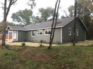 8741 Harris Ct, Redwood Valley, CA 95470