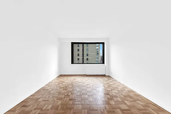 Rented by Cooper & Cooper Real Estate | media 30