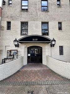 21-37 33rd St APT 3E, Astoria, NY, 11105