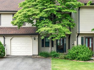 32 Potter Xing #32, Wethersfield, CT 06109