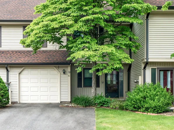 32 Potter Crossing #32, Wethersfield, CT 06109