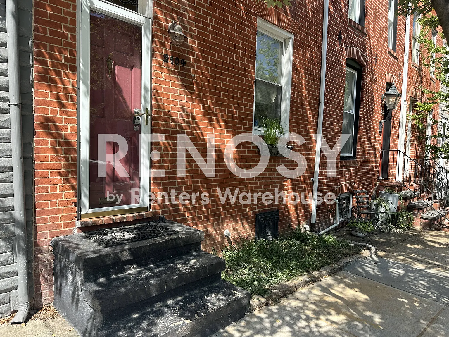 Charming Butcher Hill 2+BR, 2.5BA Row Home with Large Backyard — Photo 1