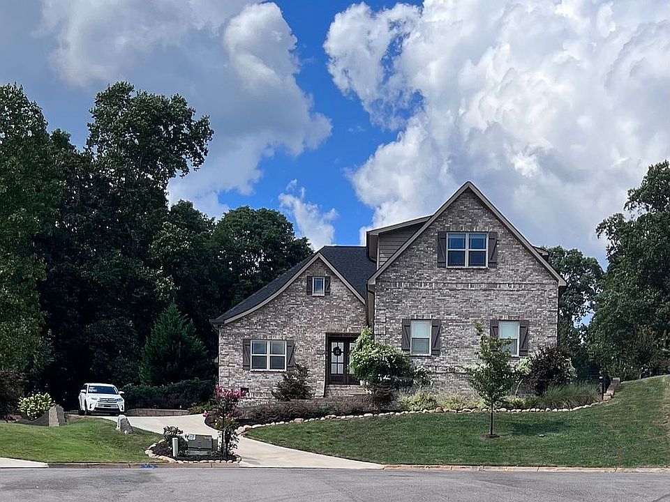 1st image of 9900 Castleglen Ln