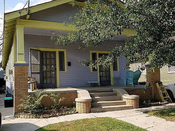 2nd image of 2556 Wisteria St