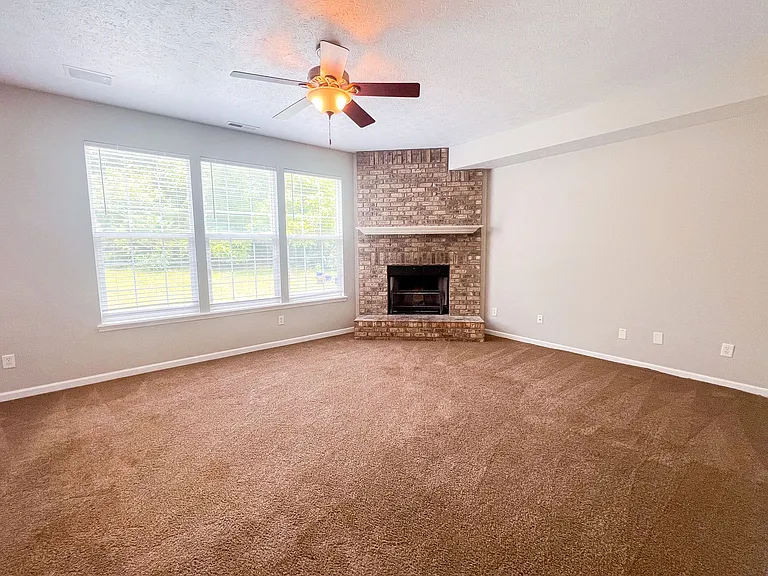 10640 Northern Dancer Dr — Photo 16