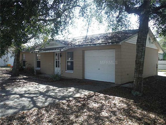 3rd image of 605 Cricket Hollow Ln