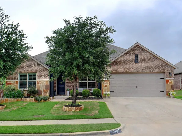 2107 Demarsh Ln, Corinth, TX 76210