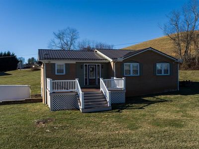 965 Riverside Dr, Independence, VA, 24348