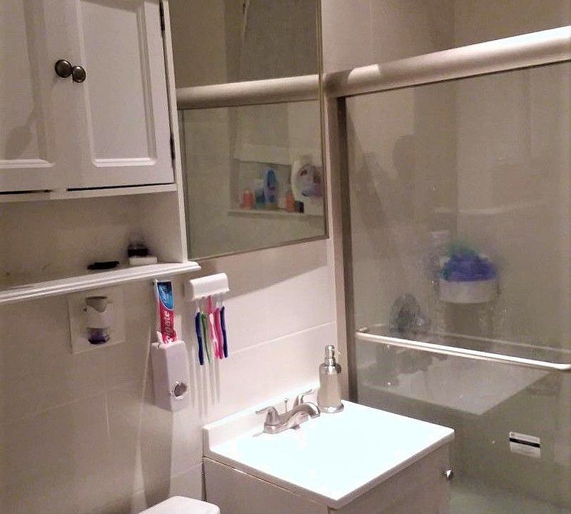 2nd image of 2303 30th Dr APT 2R