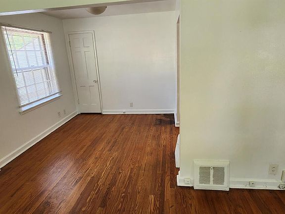 5th image of 1914 Owen Dr