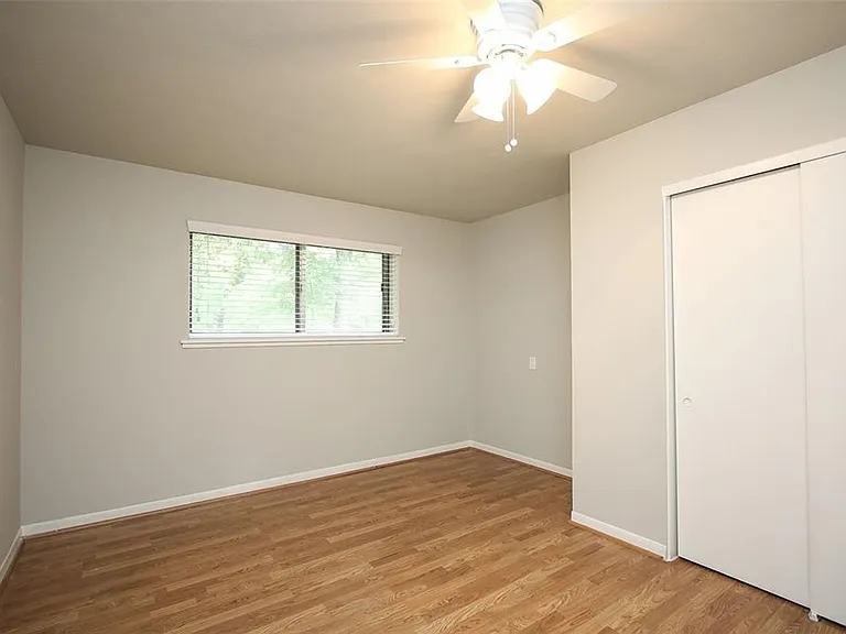 30115 Misty Meadow Dr — Photo 11