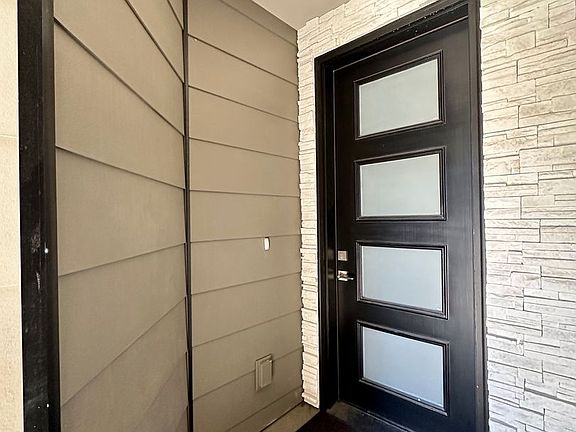 3rd image of 4757 W Kona Dr