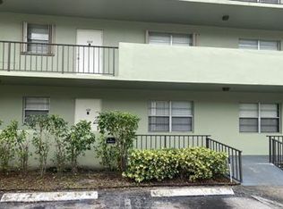 1638 Embassy Dr APT 108, West Palm Beach, FL 33401