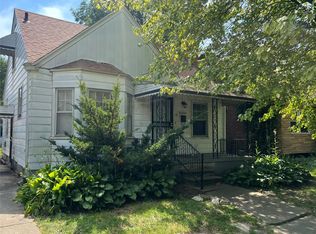 11910 Rossiter St, Grosse Pointe, MI 48224