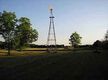 3rd image of 543 County Road 1190