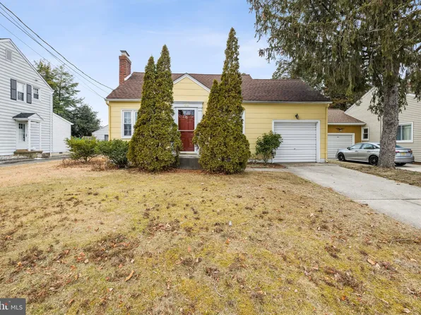 49 N Warren St, Woodbury, NJ 08096