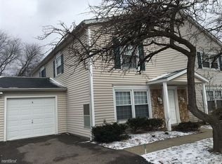 250 Ivy Hill Ln APT A, Medina, OH 44256