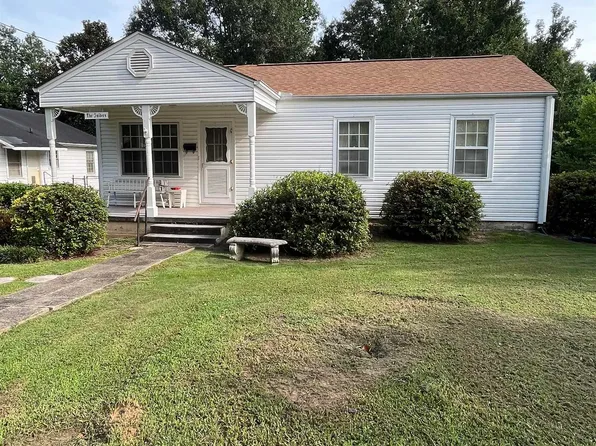 1710 Greenwood Ave, Clanton, AL 35045