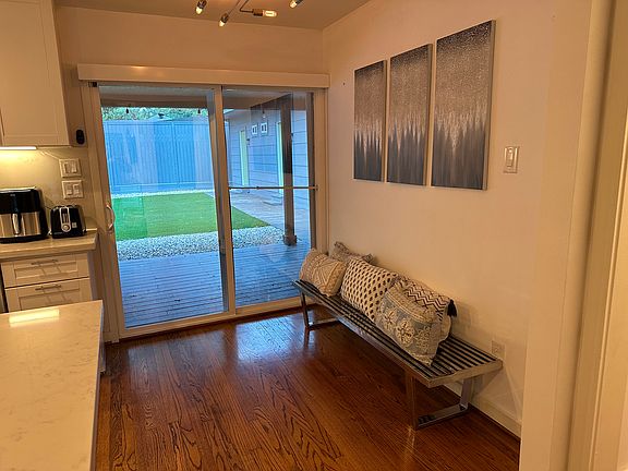 4th image of 2106 Ansbury Dr