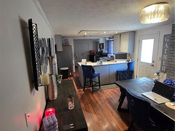 4th image of 3862 Bright Star Rd