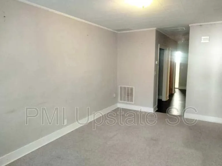 7B Harts Ct — Photo 2