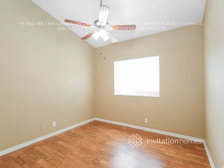 1631 Regal Mist Loop — Photo 11