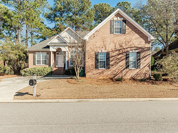 3rd image of 120 Eagles Nest Ln