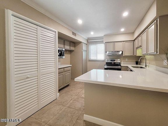 2nd image of 810 E COLTER Street #34