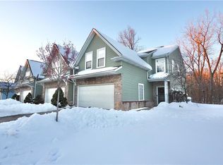 163 Stoney Brook Dr, Elyria, OH 44035