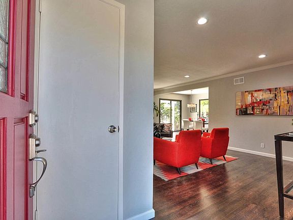 5th image of 1031 Sweet Ave