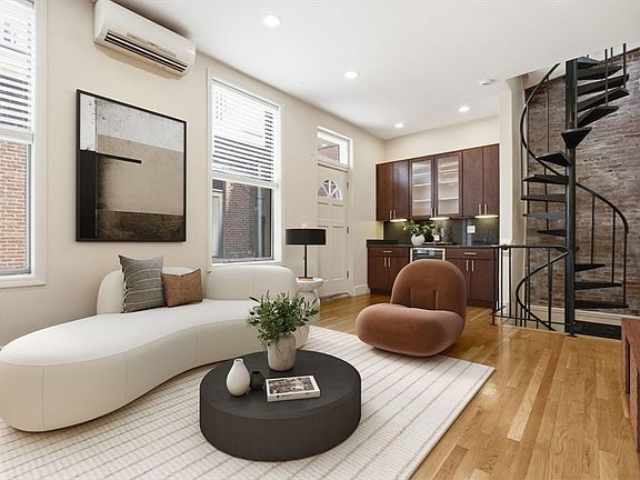 4th image of 26 Hancock St APT 3